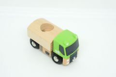 brio-33526-windrad-mit-transporter-05